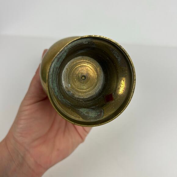 Vintage Brass Vase Tall Curved Brass Flower Vase Urn Made in India - Picture 3 of 6